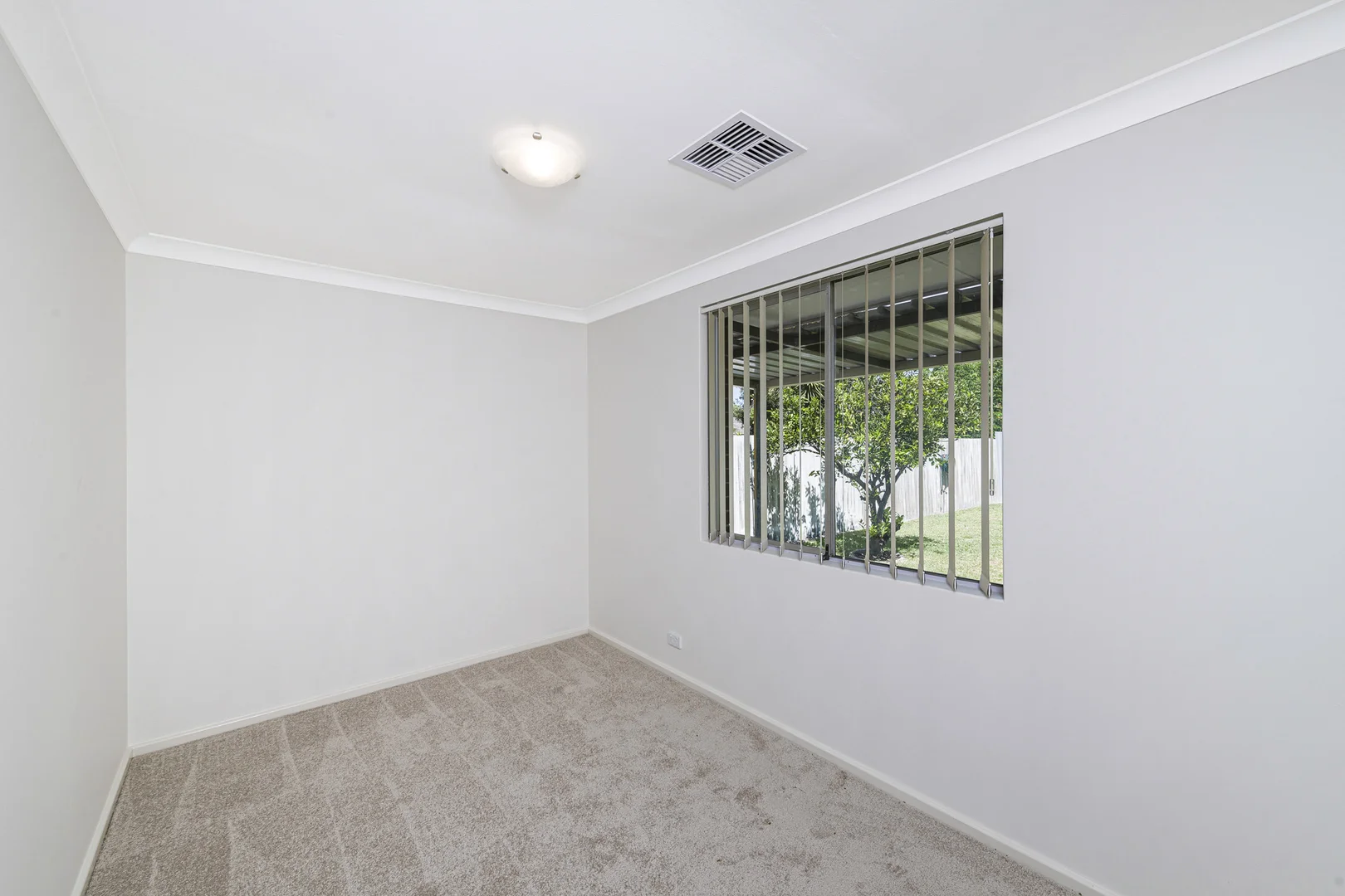 Additional image 13 of 141 Cammillo Road, Camillo WA 6111