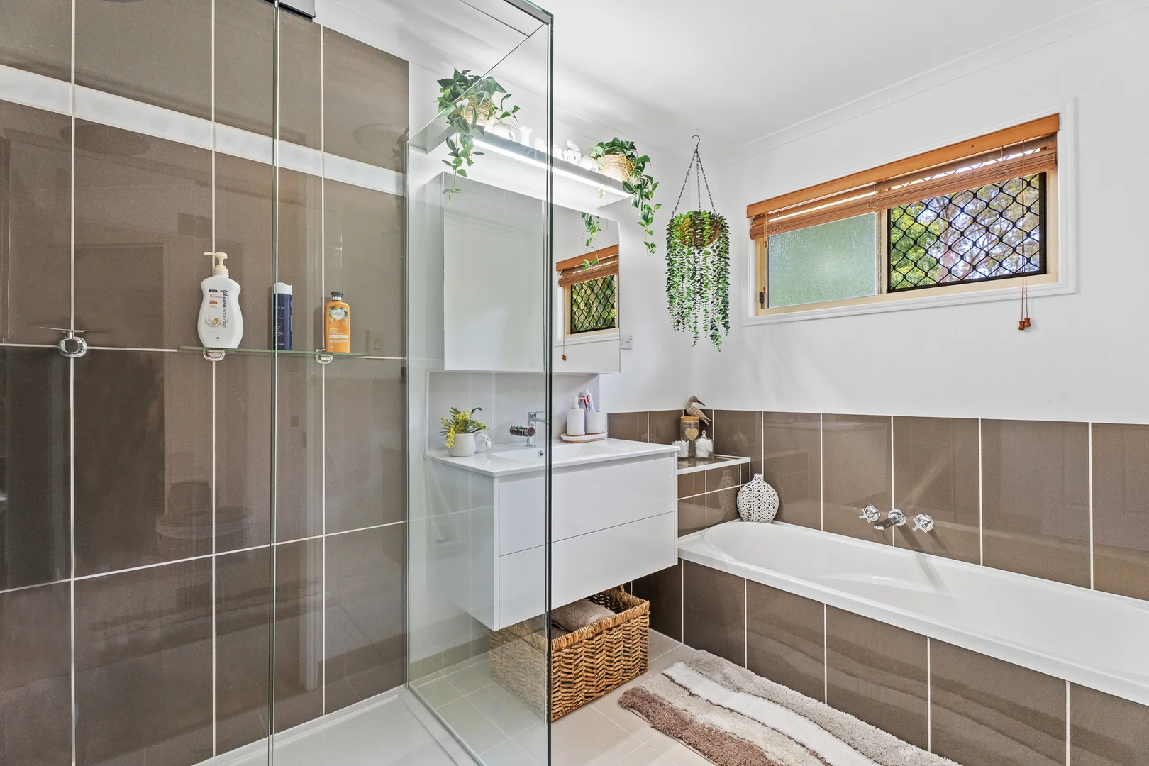 Additional image 14 of 7 Three Mile Road East, Tinana QLD 4650