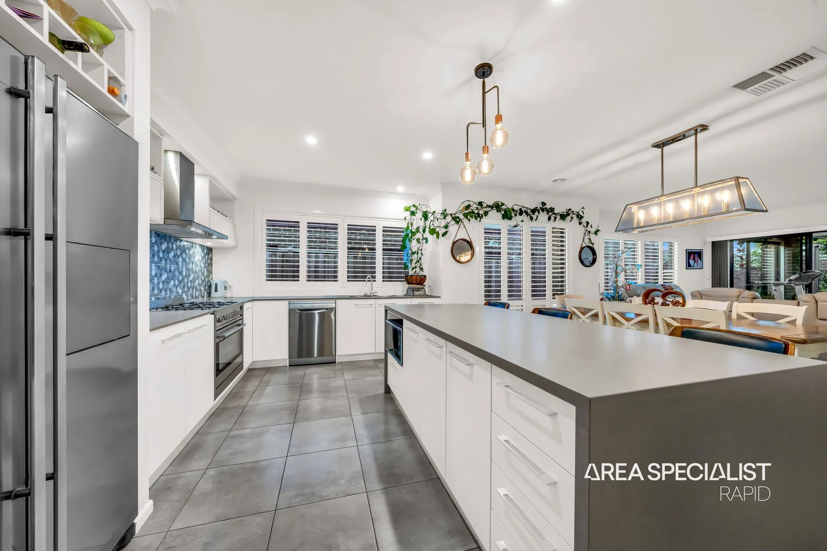 Additional image 5 of 17 Picnic Avenue, Clyde North VIC 3978