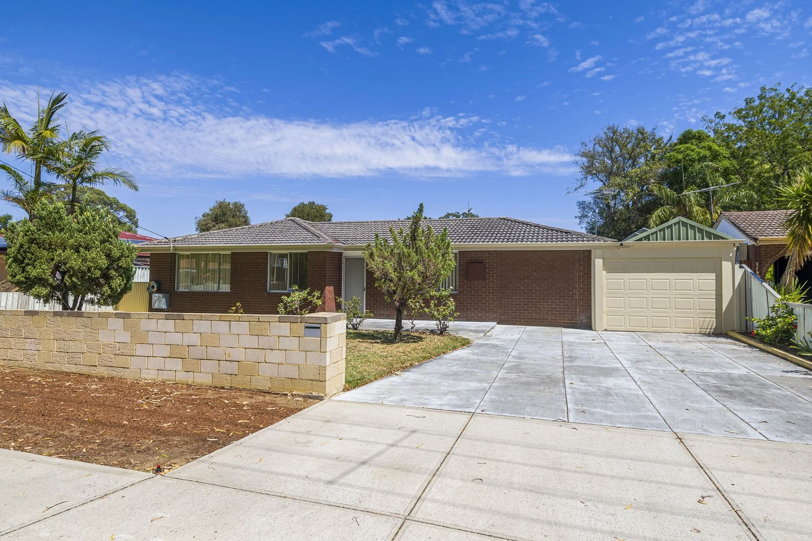 141 Cammillo Road, Camillo WA 6111