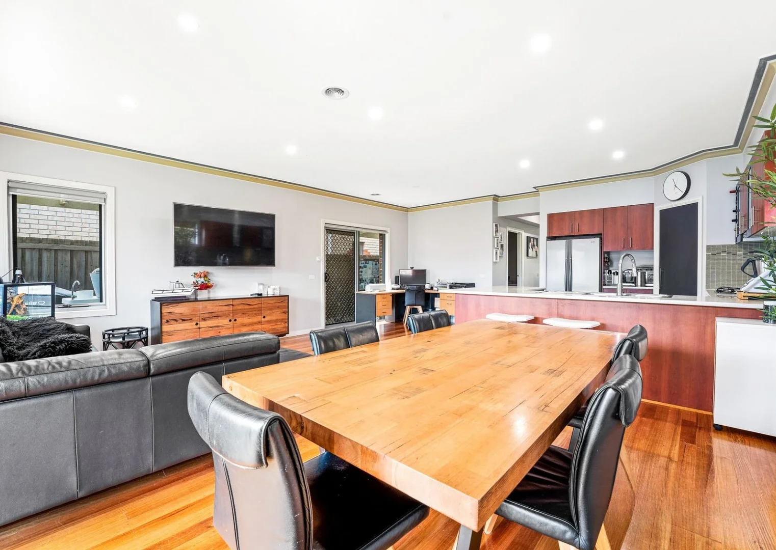 Additional image 5 of 2/173 Princes Highway, Werribee VIC 3030