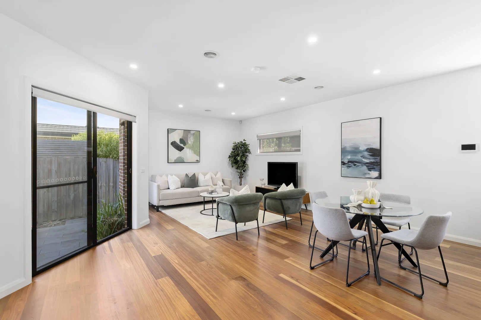 Additional image 4 of 1/31 Plumer Street, Croydon VIC 3136