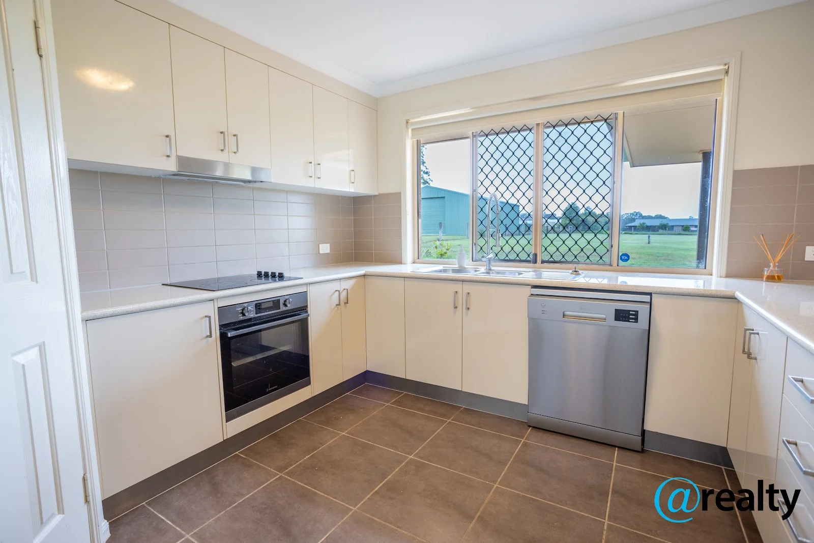 Additional image 10 of 77-79 Rosella Parade, Kingaroy QLD 4610