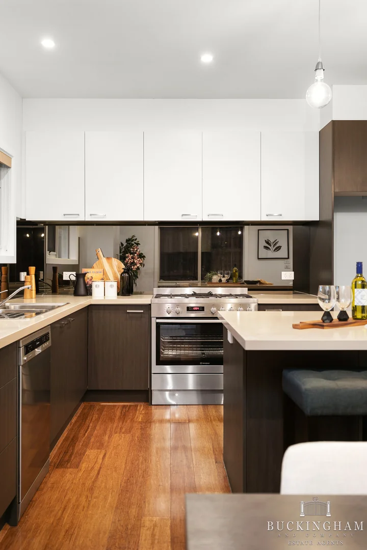 Additional image 6 of 2/125 Bridge Street, Eltham VIC 3095