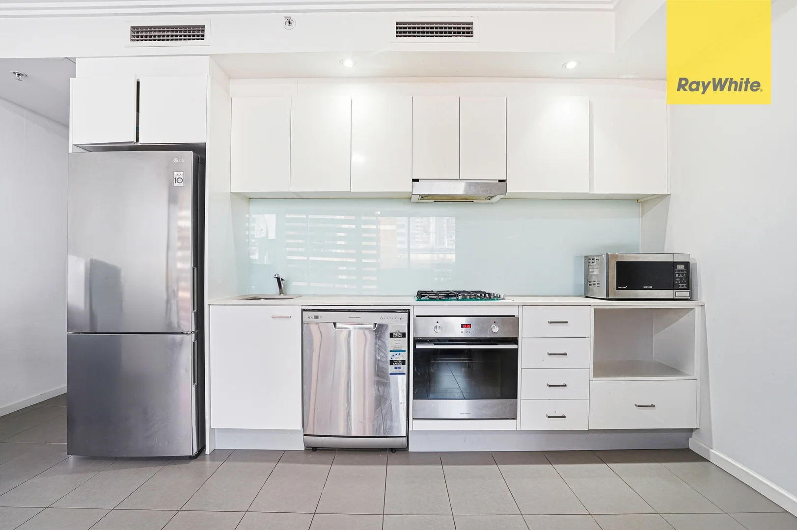 Additional image 4 of 401/36-46 Cowper Street, Parramatta NSW 2150