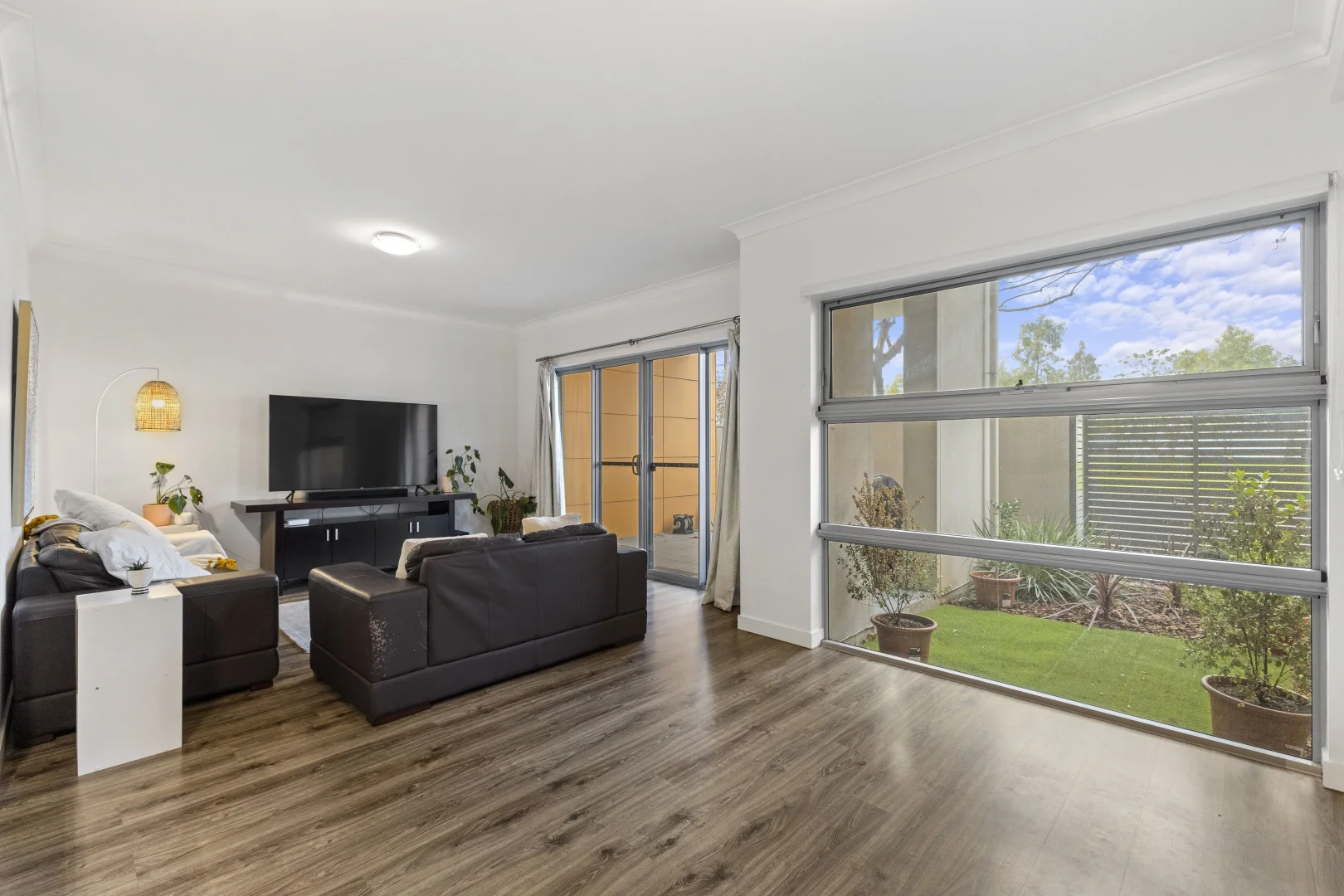 Additional image 4 of 4/808 Port Road, Woodville South SA 5011