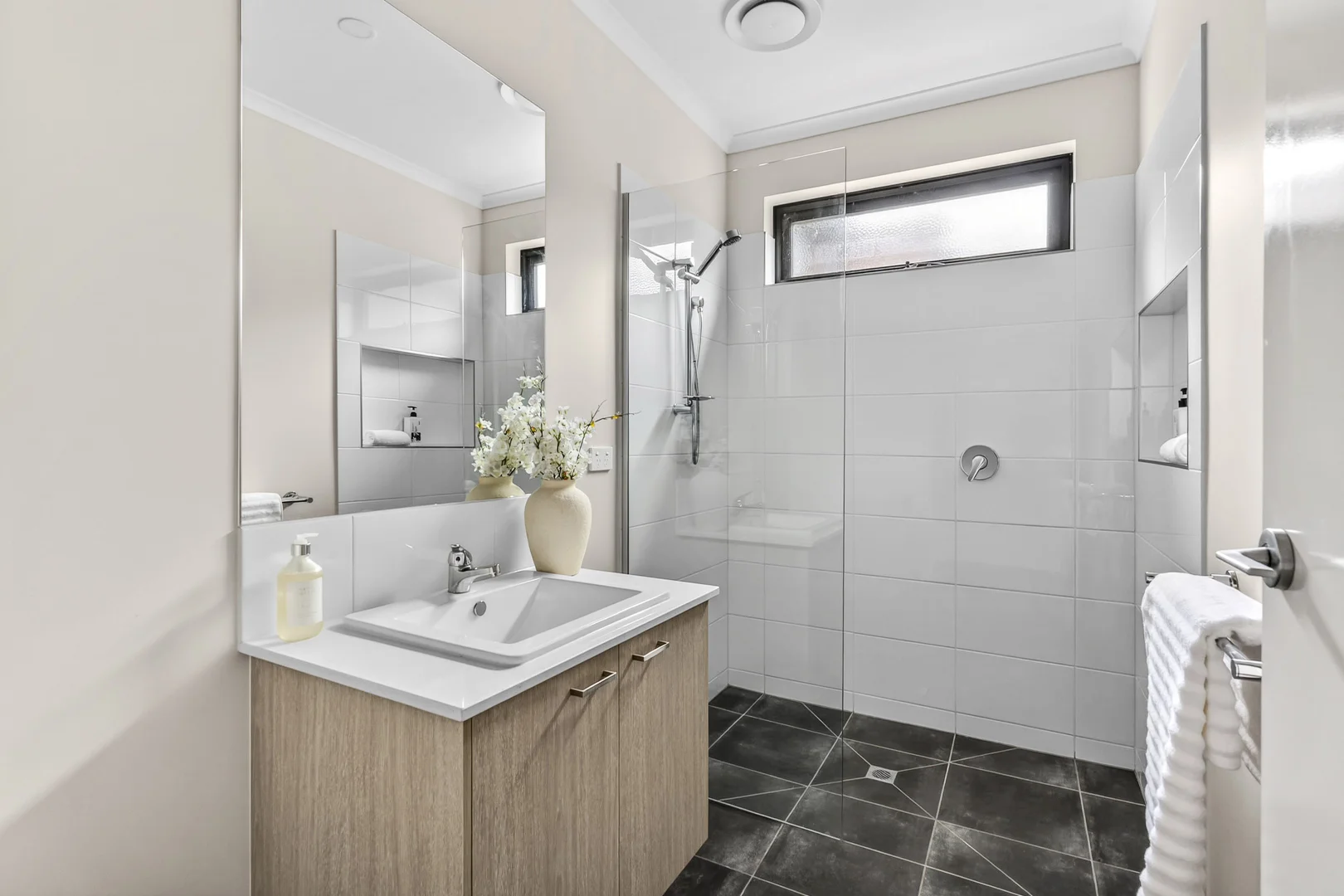 Additional image 9 of 3/42 Ponds Drive, Lara VIC 3212