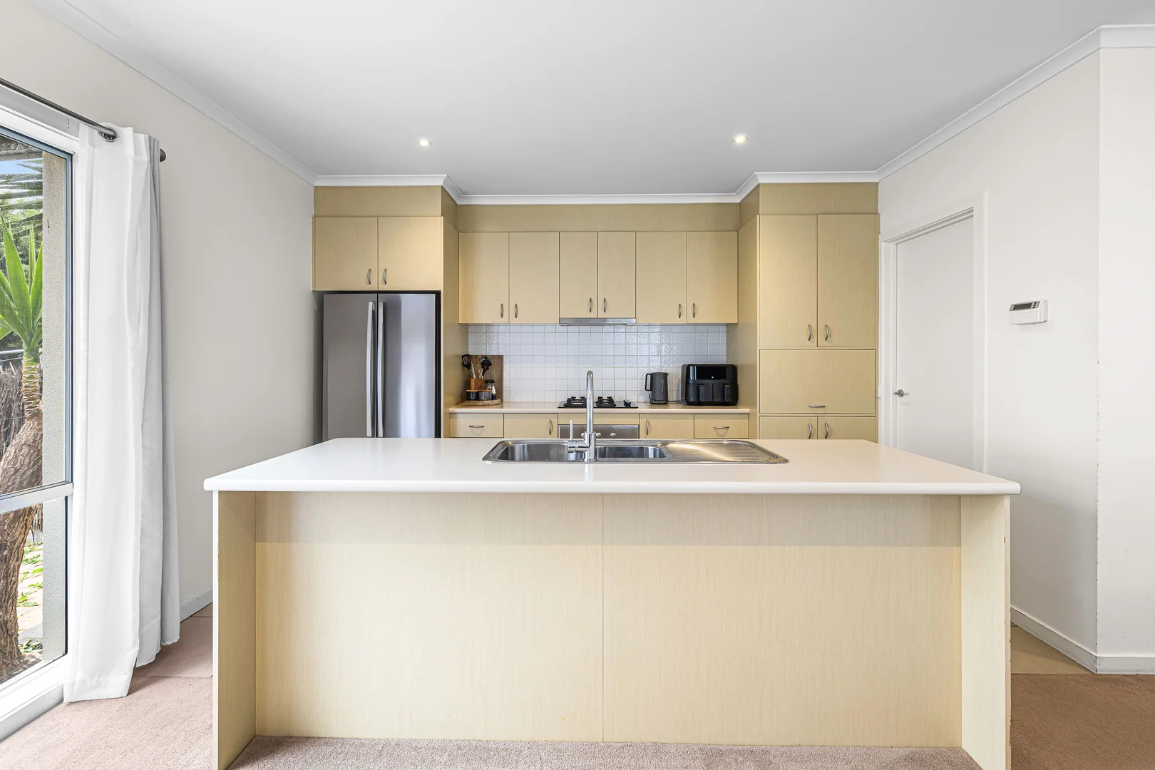 Additional image 4 of 90 Sovereign Manors Crescent, Rowville VIC 3178