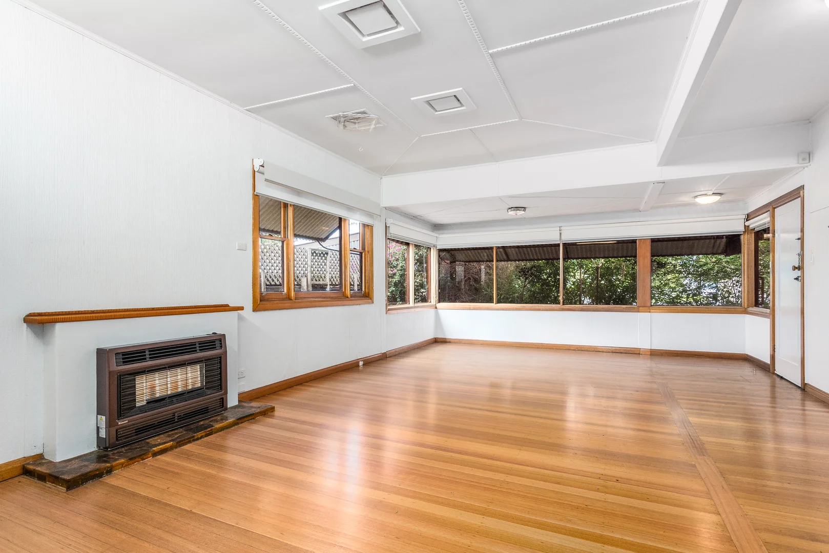 Additional image 3 of 9 Alma Court, Newcomb VIC 3219