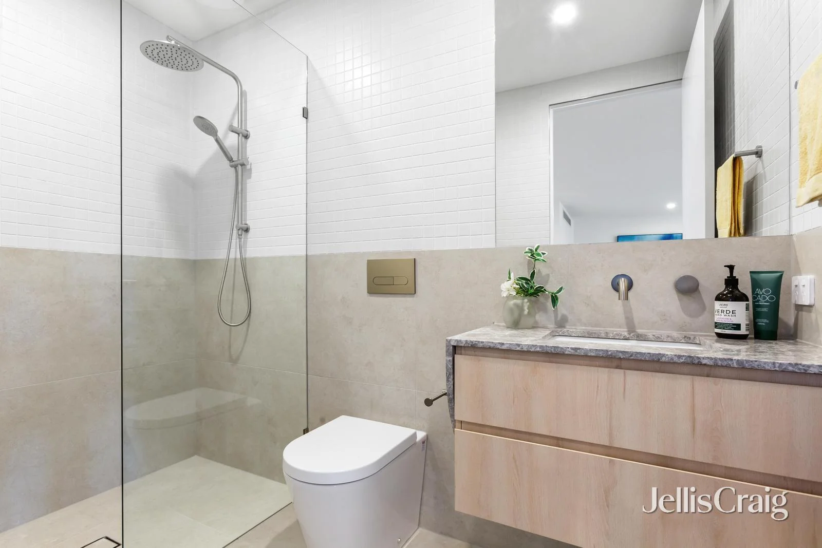 Additional image 12 of 2/121 Mitcham Road, Donvale VIC 3111