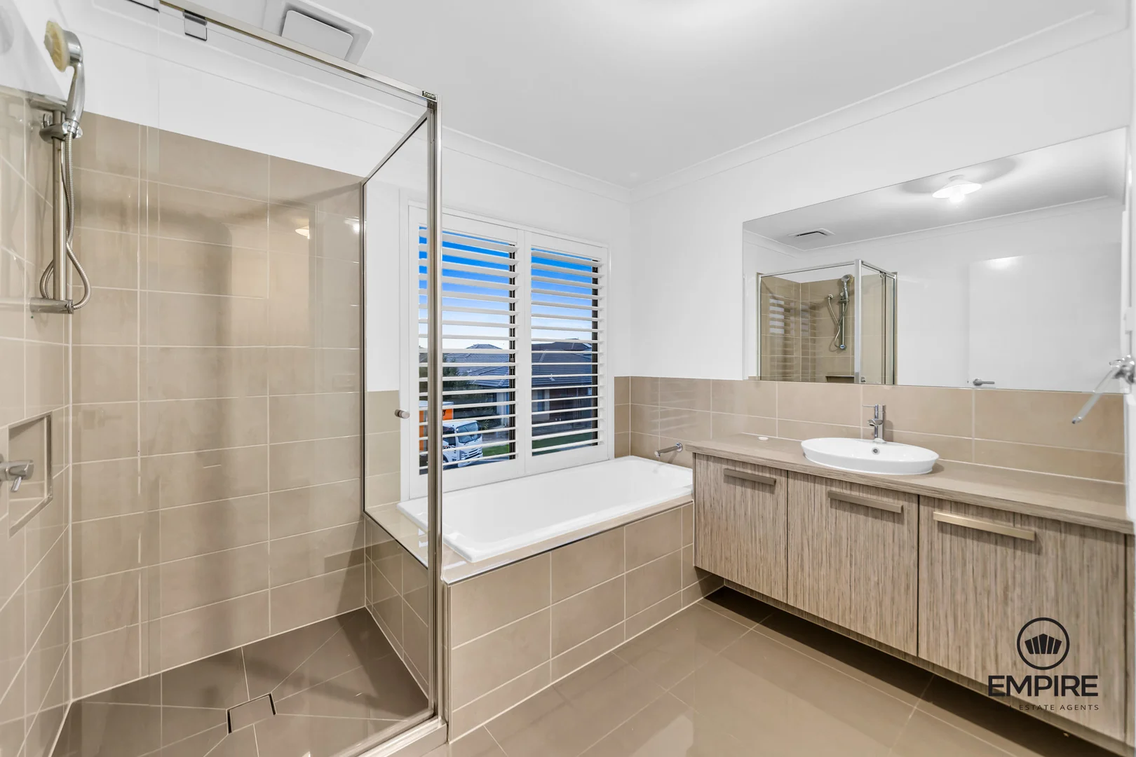 Additional image 15 of 27 Strikeline Crescent, Clyde North VIC 3978