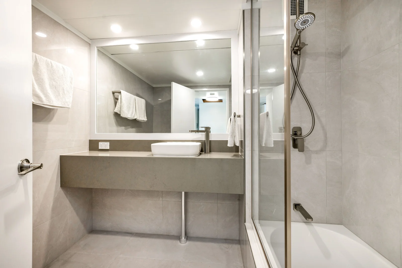 Additional image 11 of 22/219-225 Abbott Street, Cairns North QLD 4870