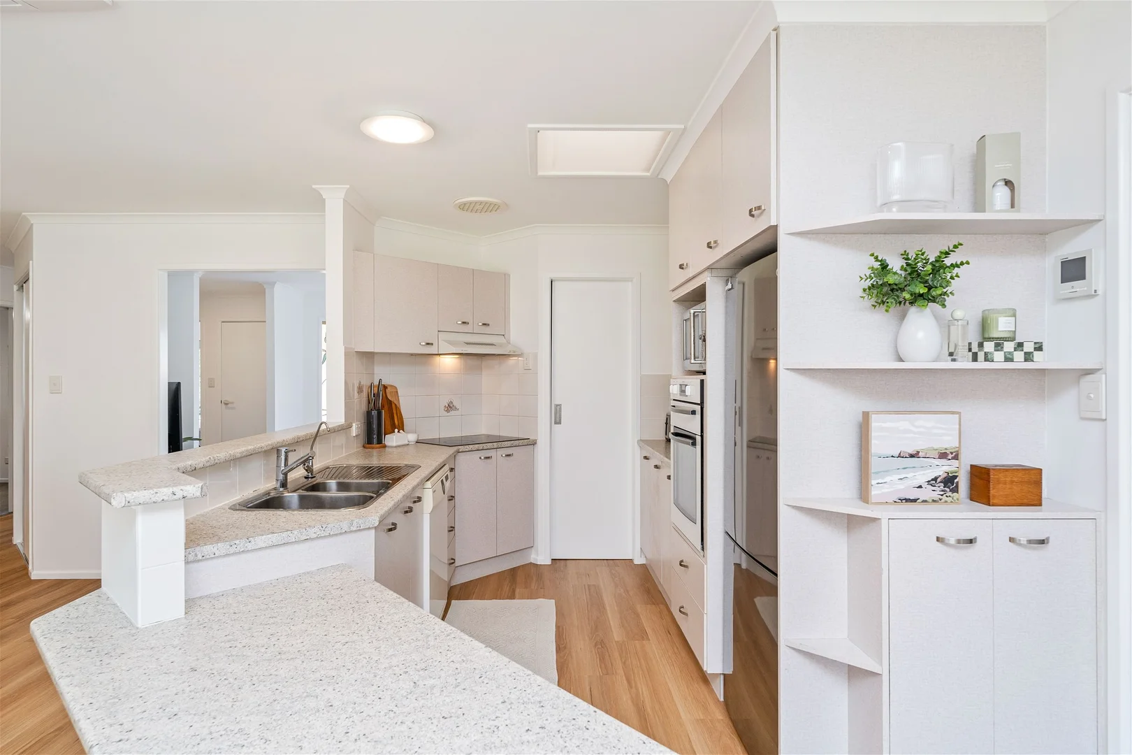 Additional image 14 of 8 Sealink Drive, Point Vernon QLD 4655