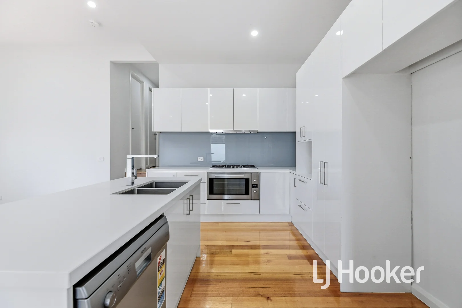 Additional image 6 of 2/38 Brisbane Street, Berwick VIC 3806