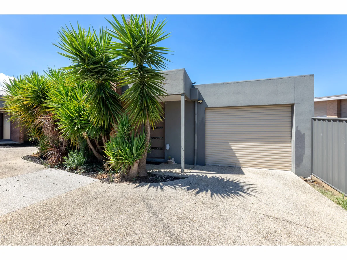 2/19 Thorneycroft Avenue, Wodonga VIC 3690