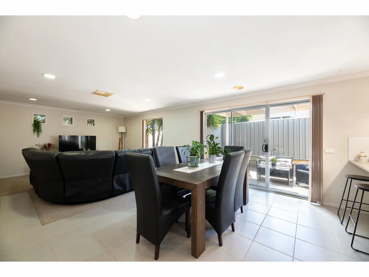 Additional image 5 of 2/19 Thorneycroft Avenue, Wodonga VIC 3690