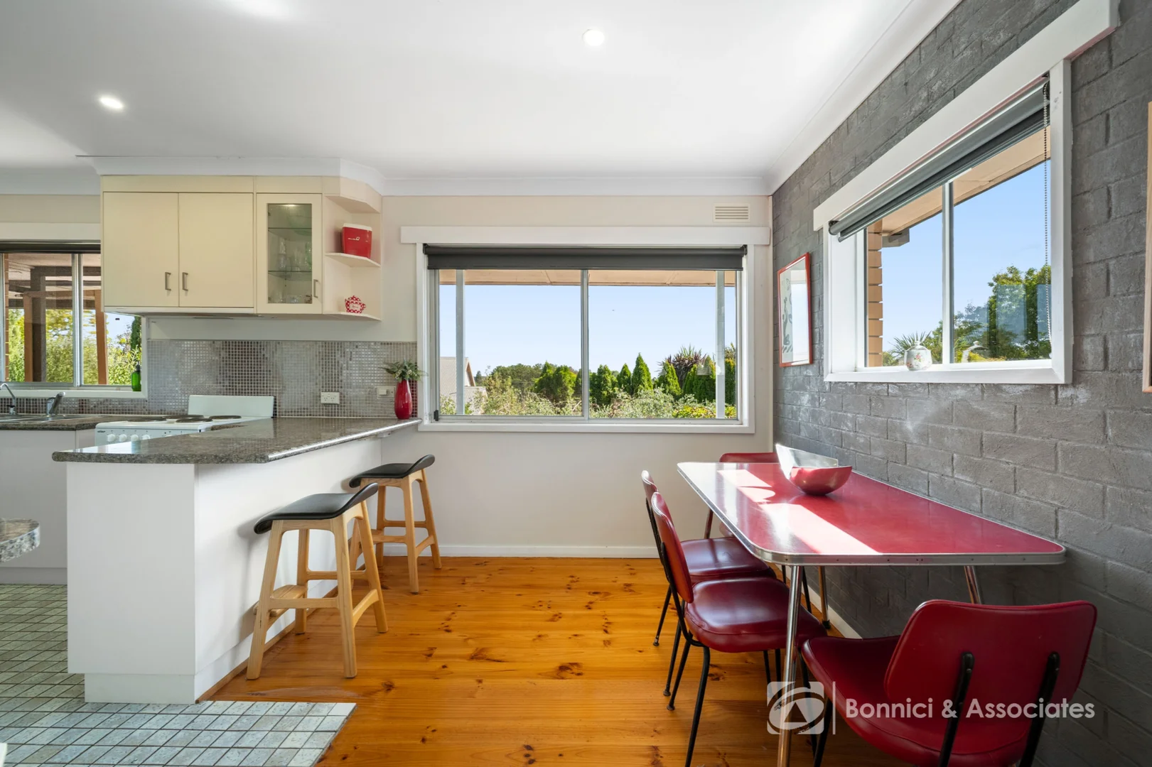 Additional image 5 of 21 Hodge Street, Beechworth VIC 3747