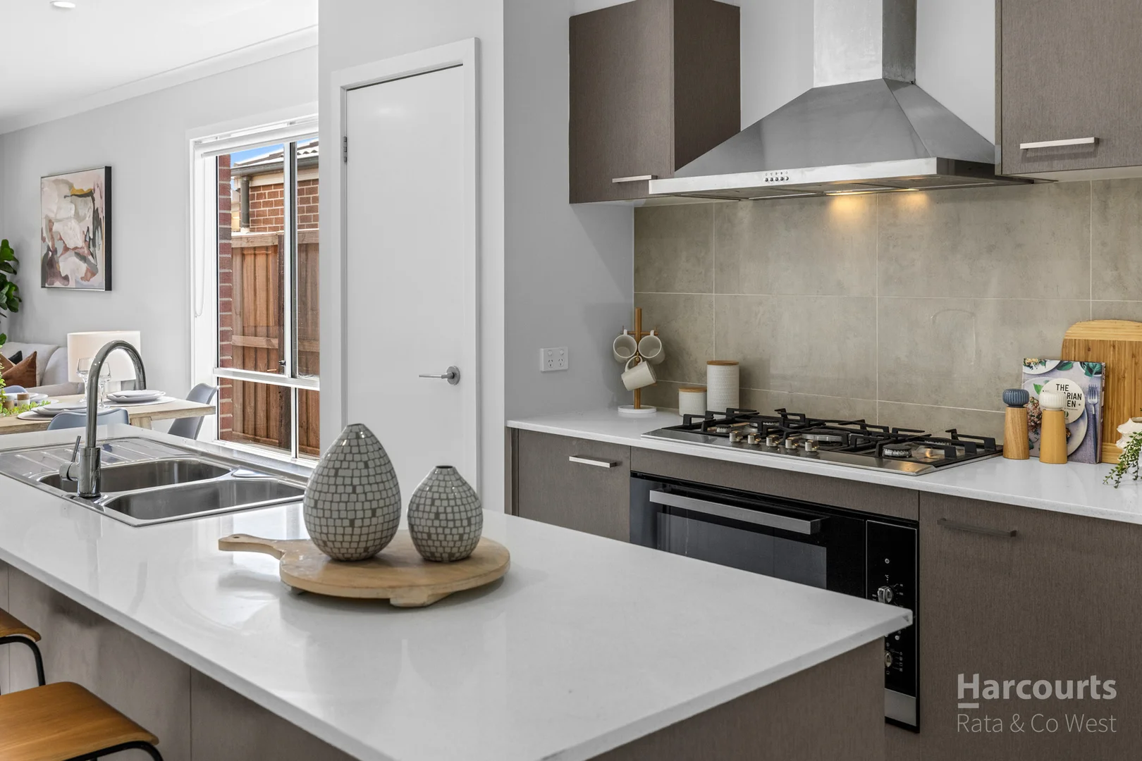 Additional image 5 of 48 Royale Drive, Fraser Rise VIC 3336