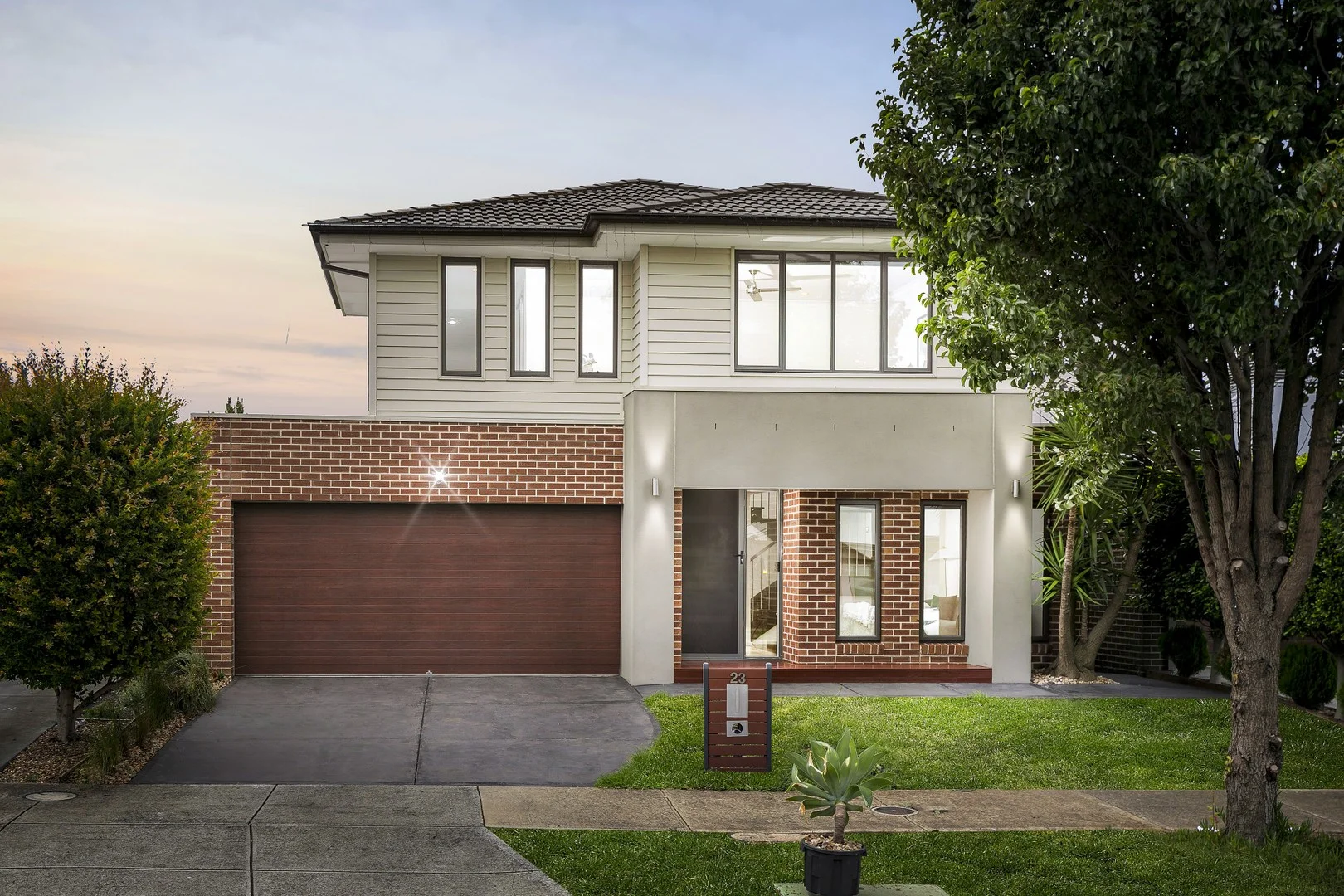 23 Lucy Crescent, Greenvale VIC 3059