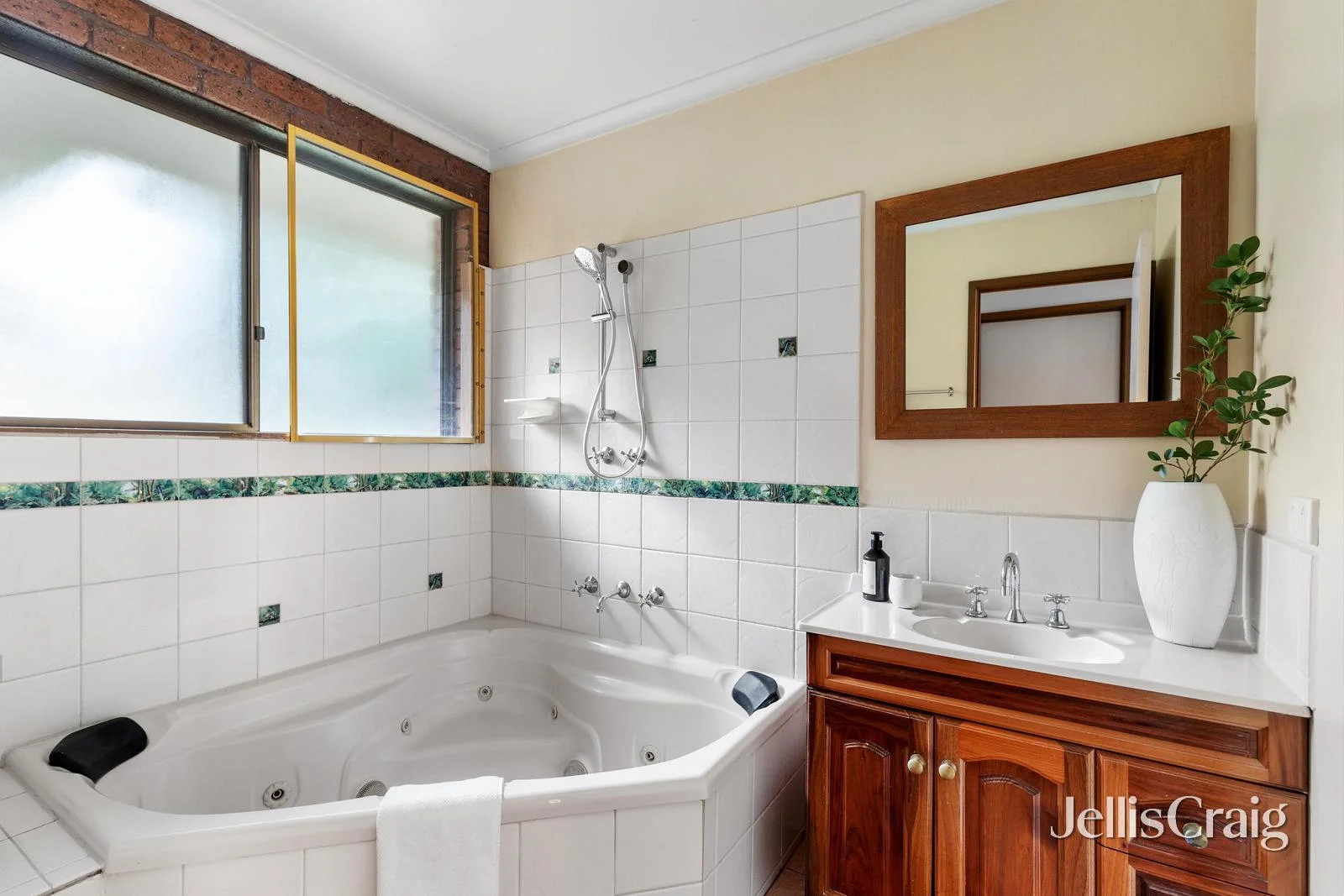 Additional image 8 of 146 Brougham Street, Eltham VIC 3095