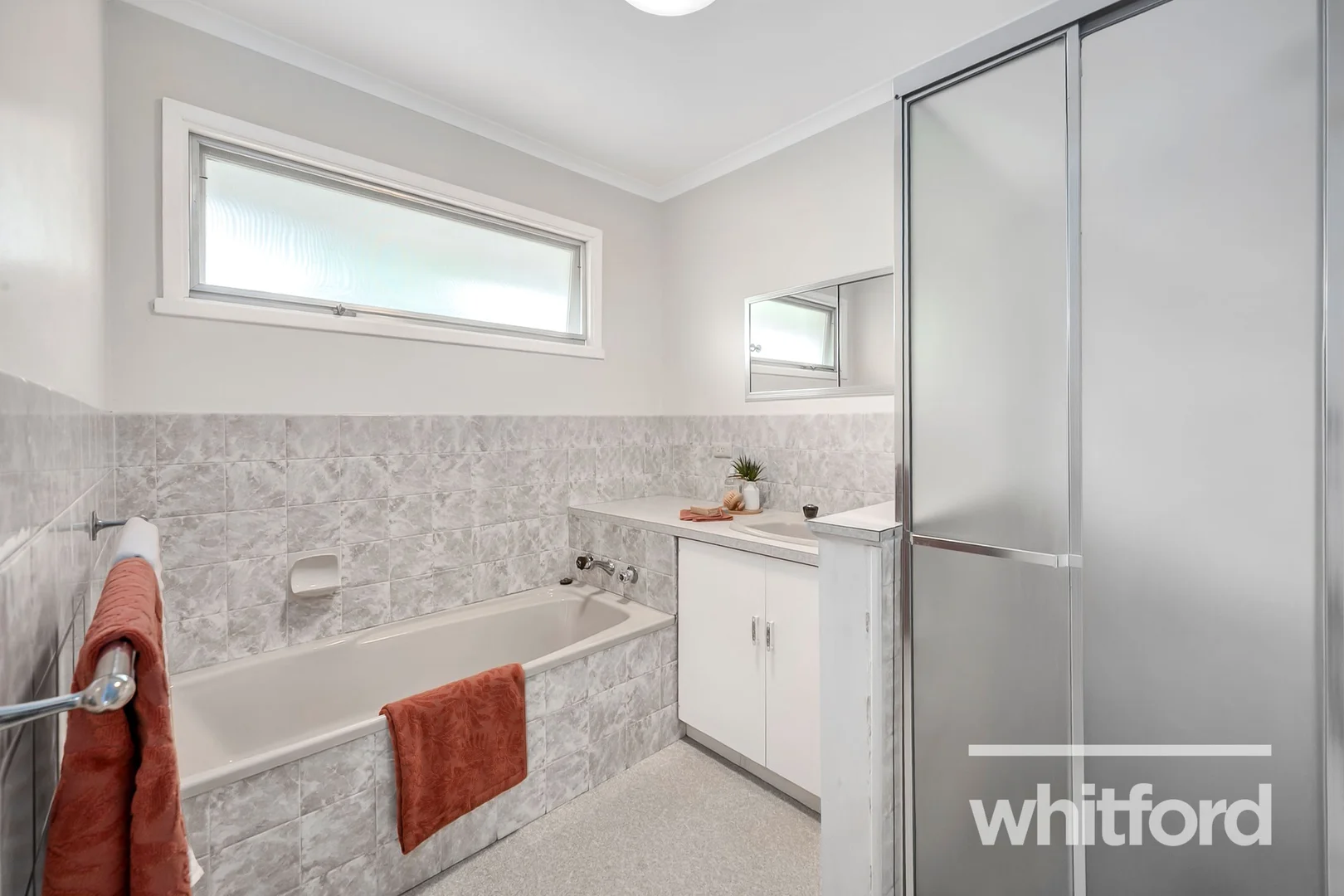 Additional image 7 of 2 Mayfair Drive, Newtown VIC 3220