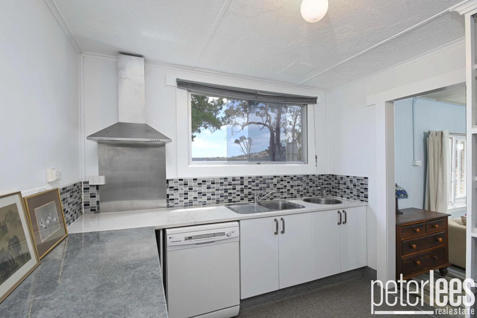 Additional image 20 of 205 Paper Beach Road, Swan Point TAS 7275