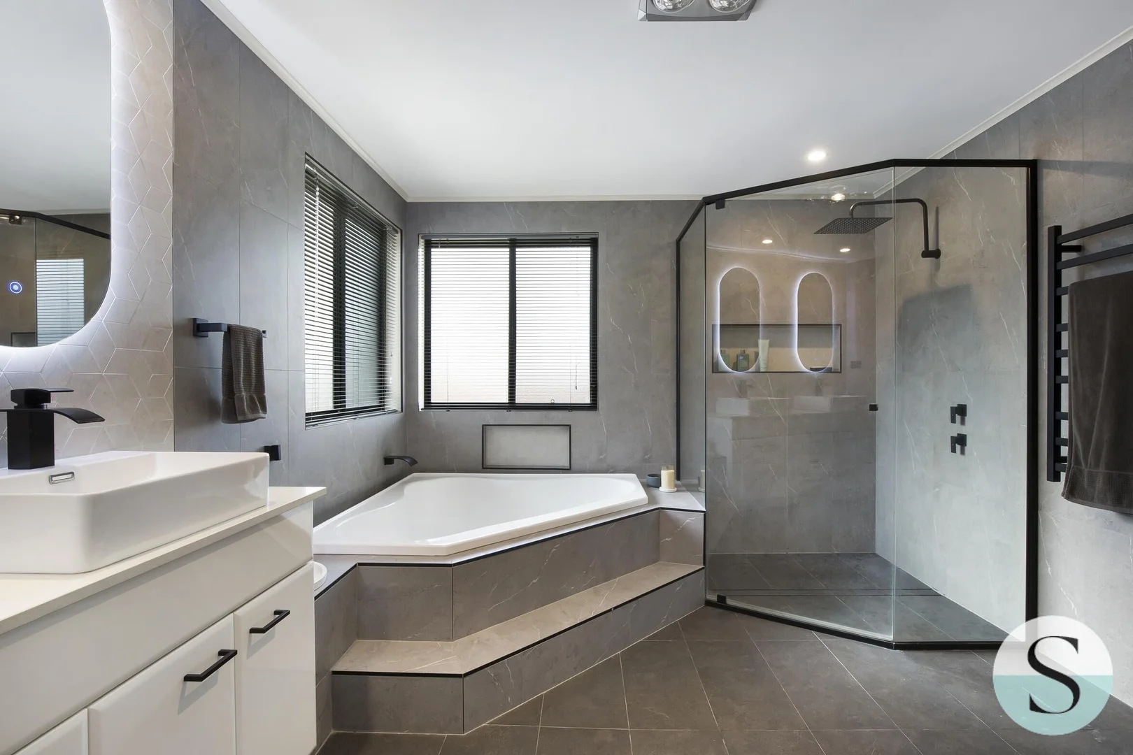 Additional image 19 of 27 Churnwood Drive, Fletcher NSW 2287