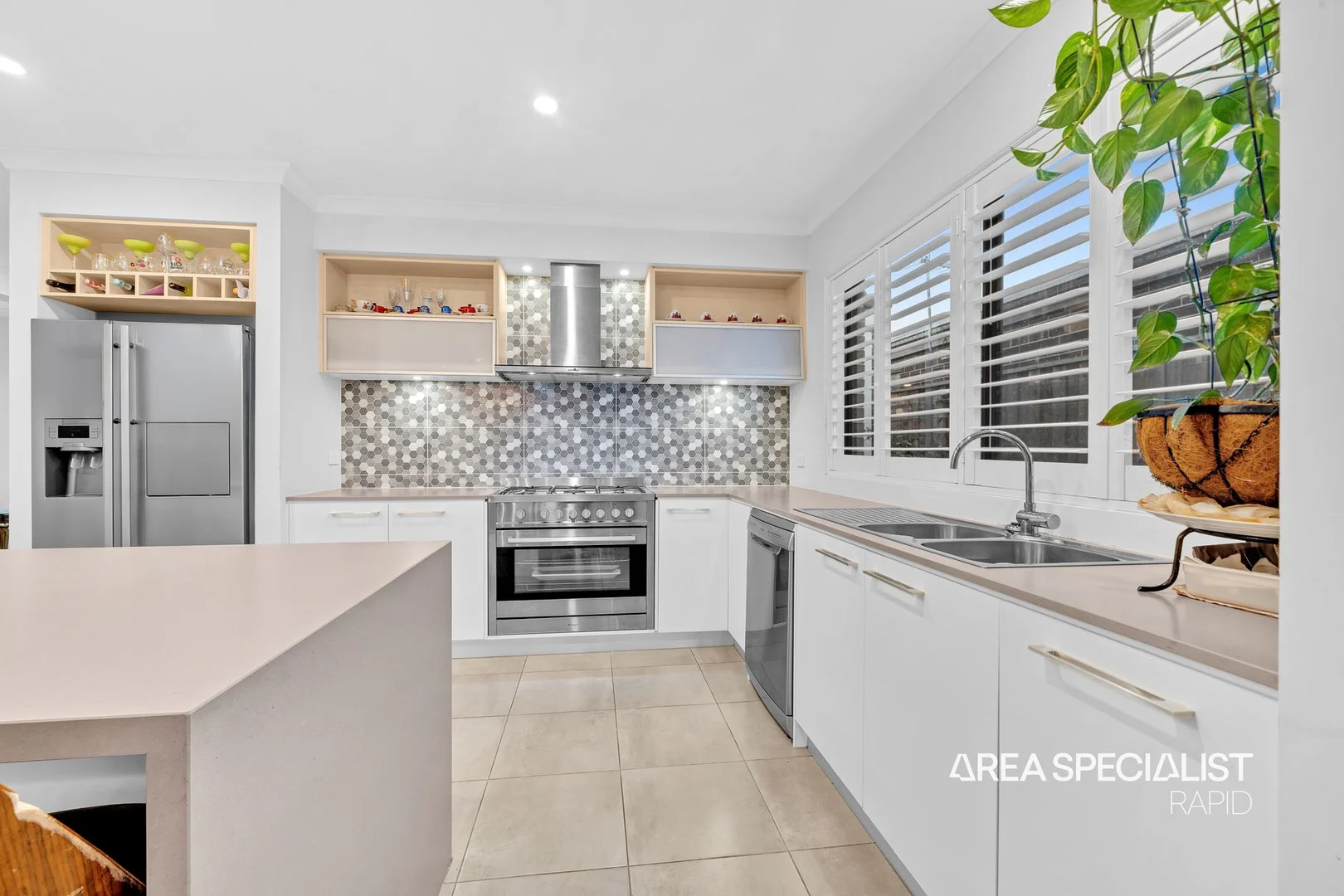 Additional image 16 of 17 Picnic Avenue, Clyde North VIC 3978