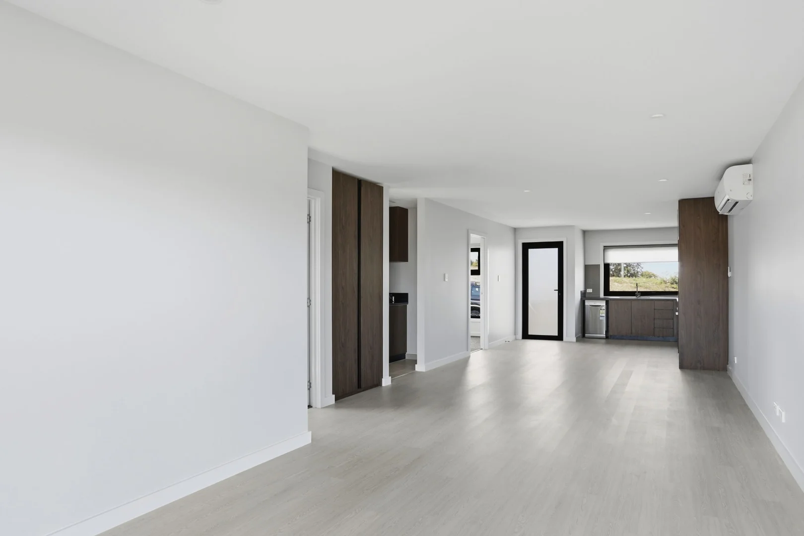 Additional image 4 of 9 & 10/34 Alanvale Road, Newnham TAS 7248