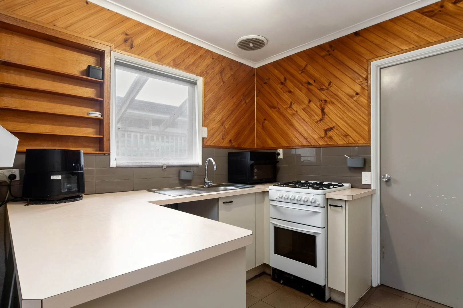 Additional image 6 of 118 Lindrum Road, Frankston VIC 3199