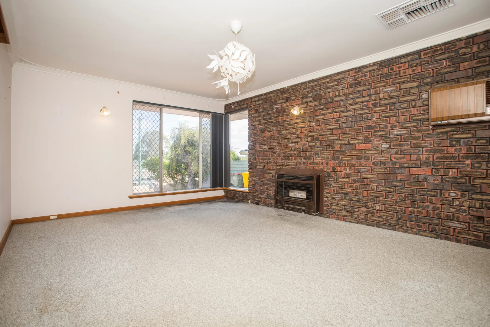 Additional image 16 of 11 Noel St, Helena Valley WA 6056