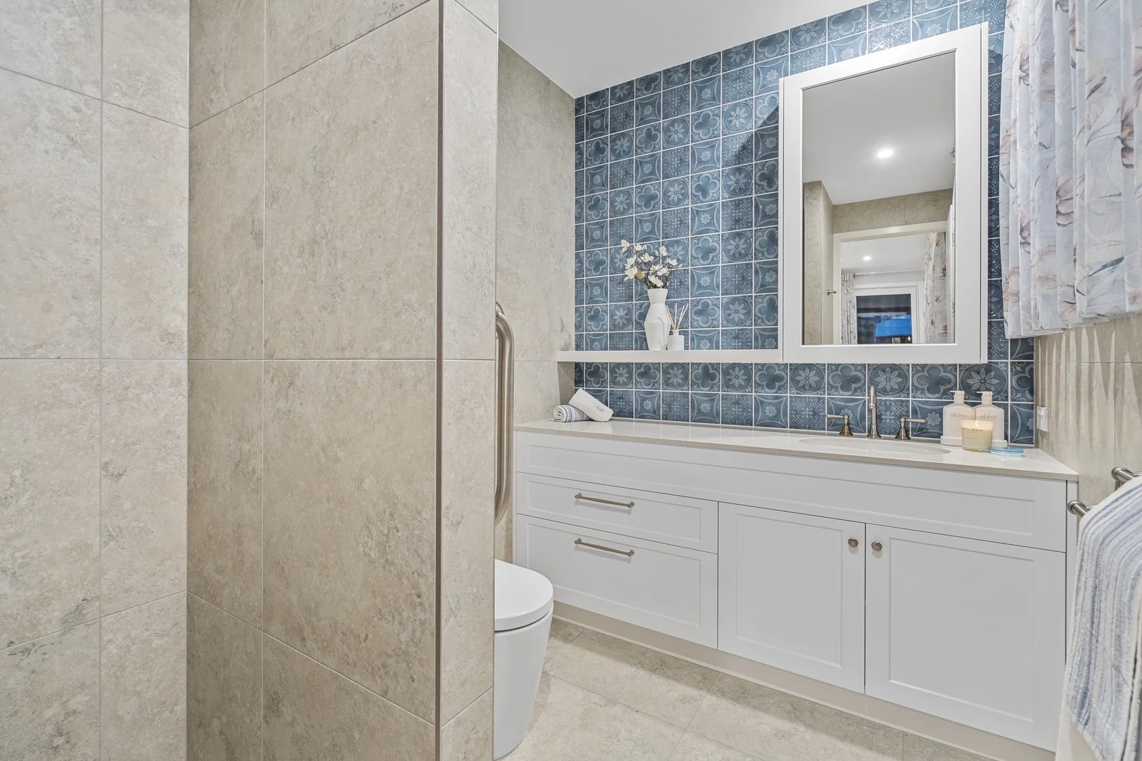 Additional image 16 of 19 Cleveland Terrace, Ormiston QLD 4160