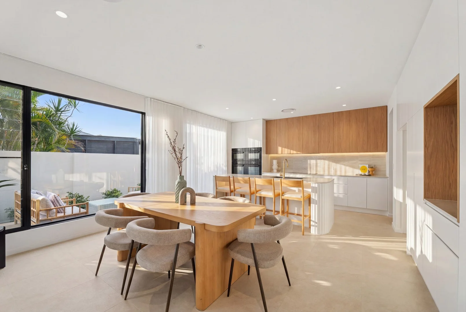 Additional image 8 of 5B Rio Vista Boulevard, Broadbeach Waters QLD 4218