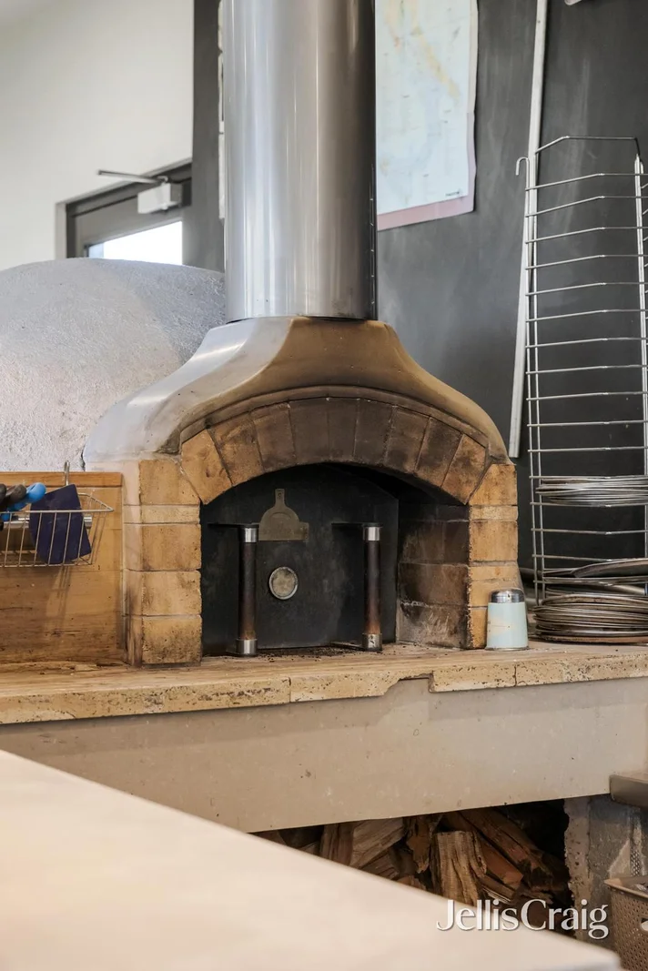 Additional image 7 of 2 Maxwells Road, Coldstream VIC 3770