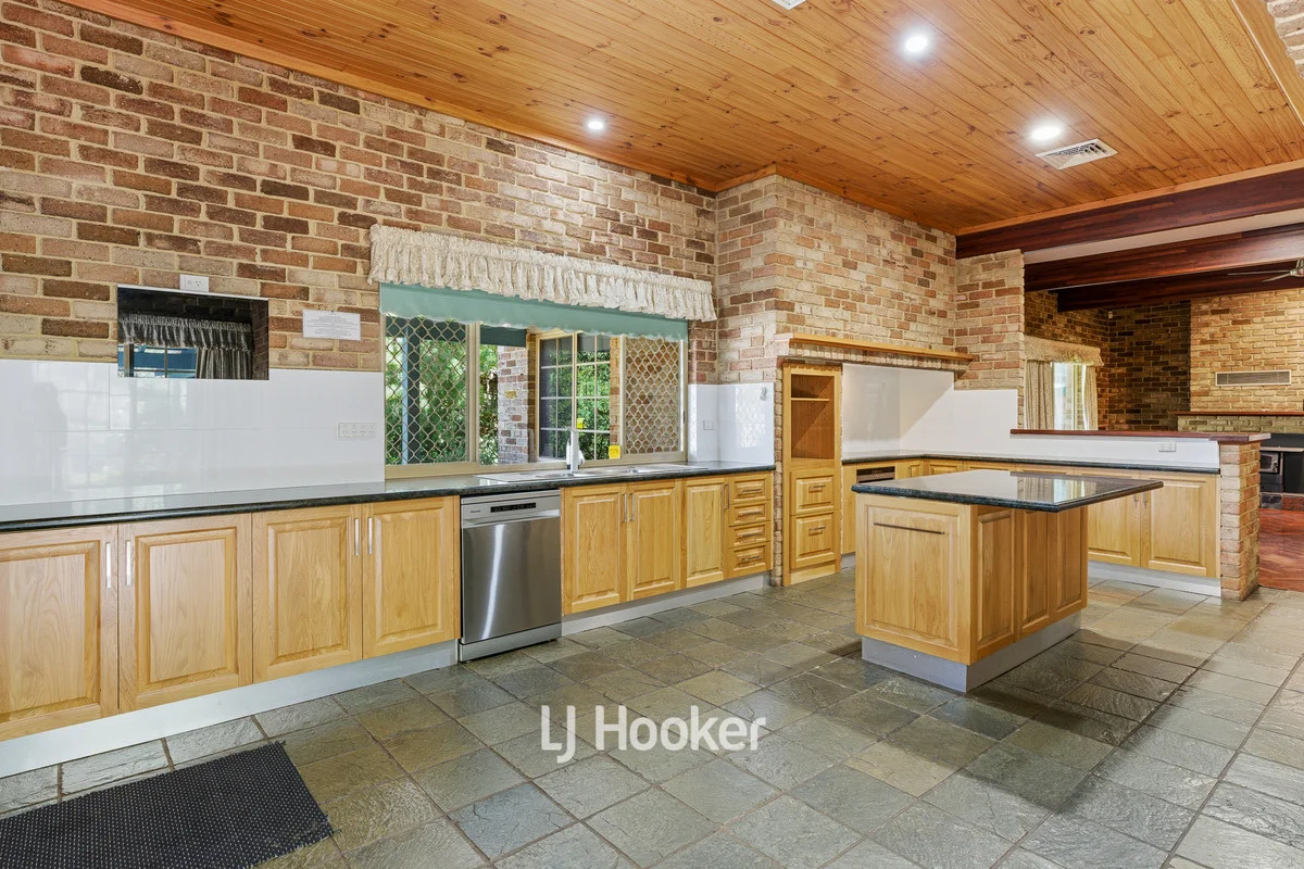 Additional image 5 of 305 Steere Street North, Collie WA 6225