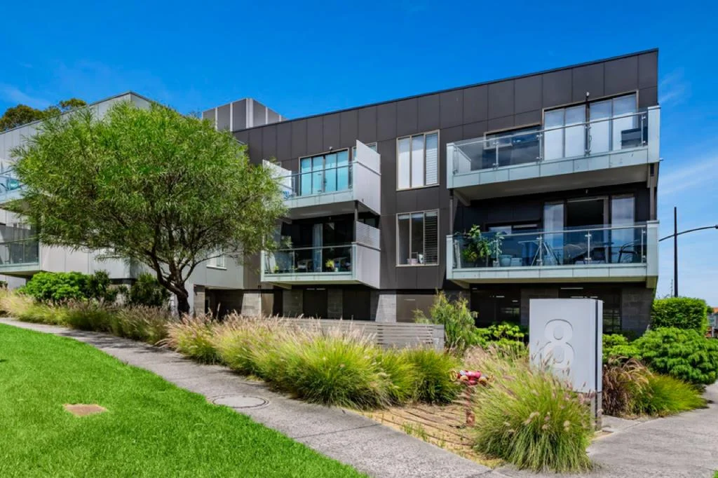 101/8 Yarra Bing Crescent, Burwood VIC 3125