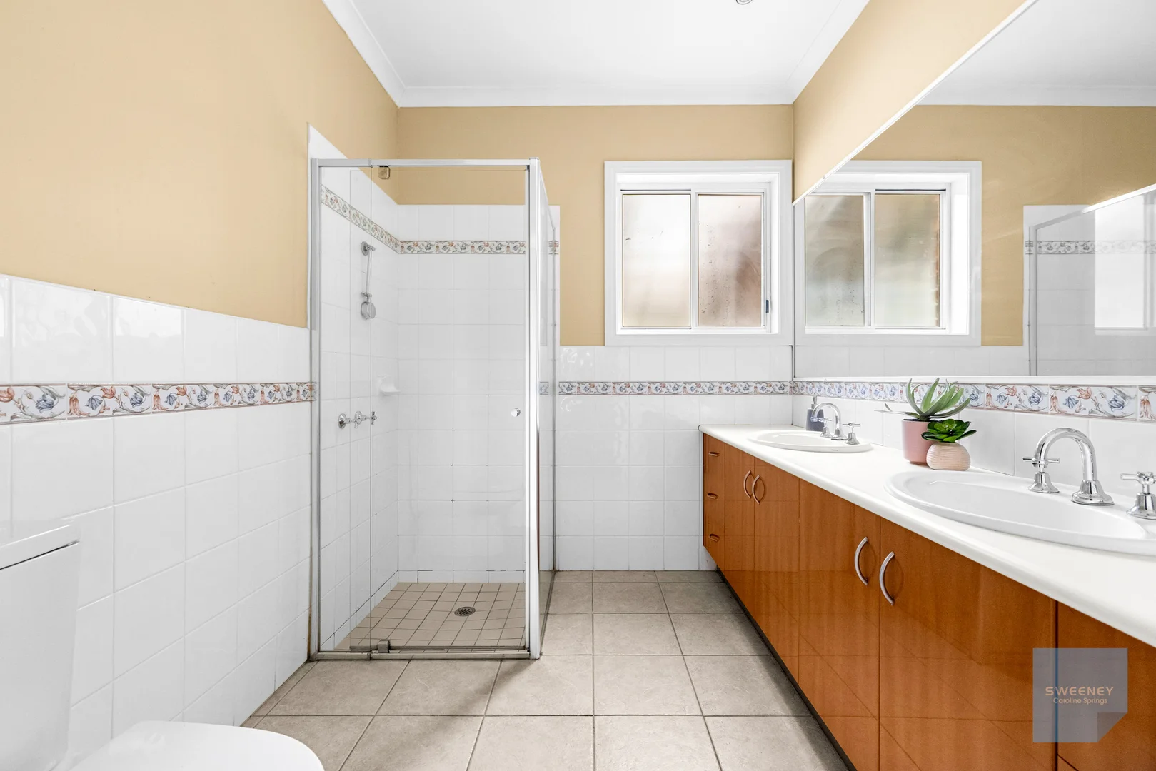 Additional image 19 of 2 Mokoan Close, Caroline Springs VIC 3023