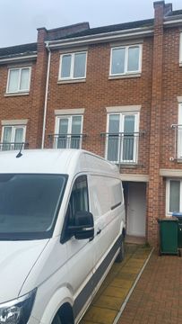 Burroughs Close, Coventry CV2