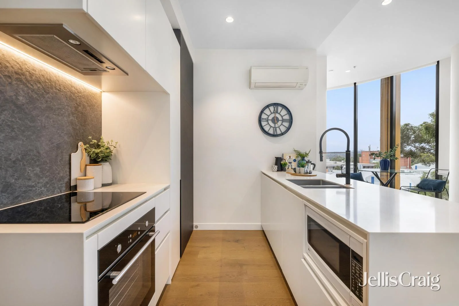 Additional image 5 of 206/443 Upper Heidelberg Road, Ivanhoe VIC 3079