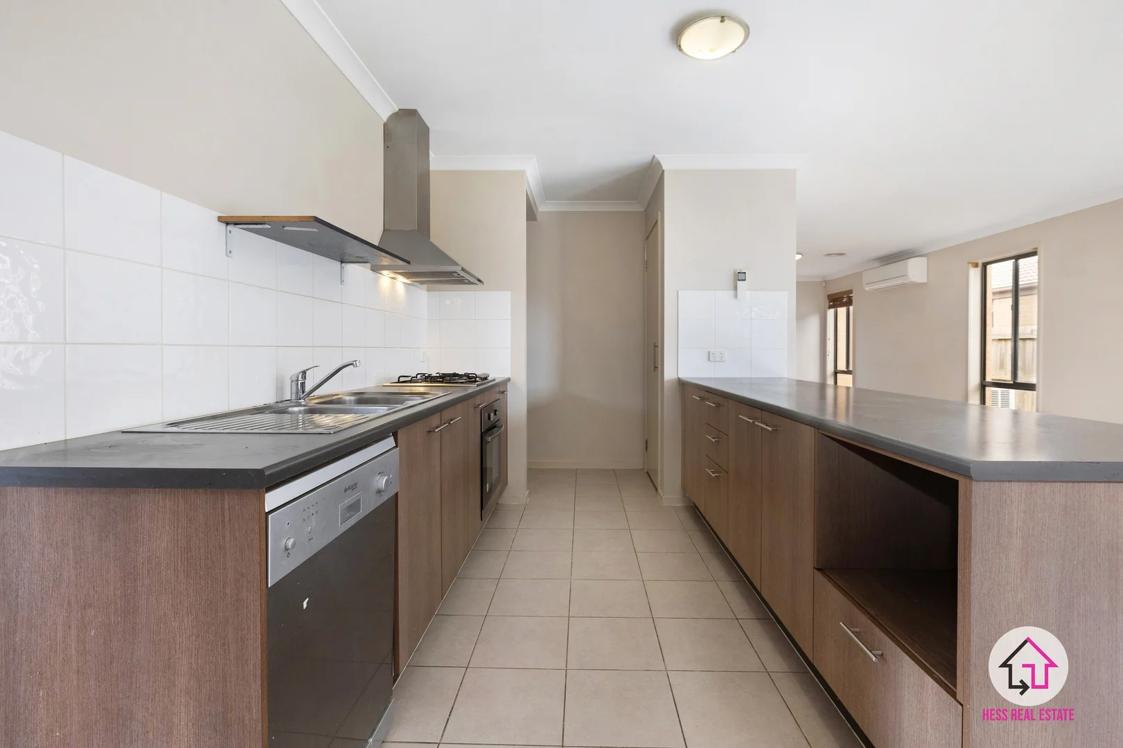 Additional image 8 of 13 Weatherglass Street, Wallan VIC 3756