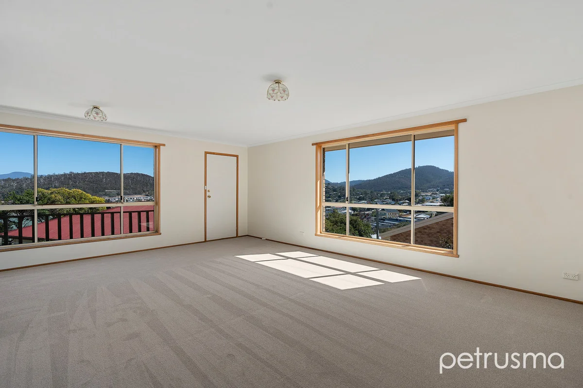 Additional image 5 of 2/33 Quarry Road, Mornington TAS 7018