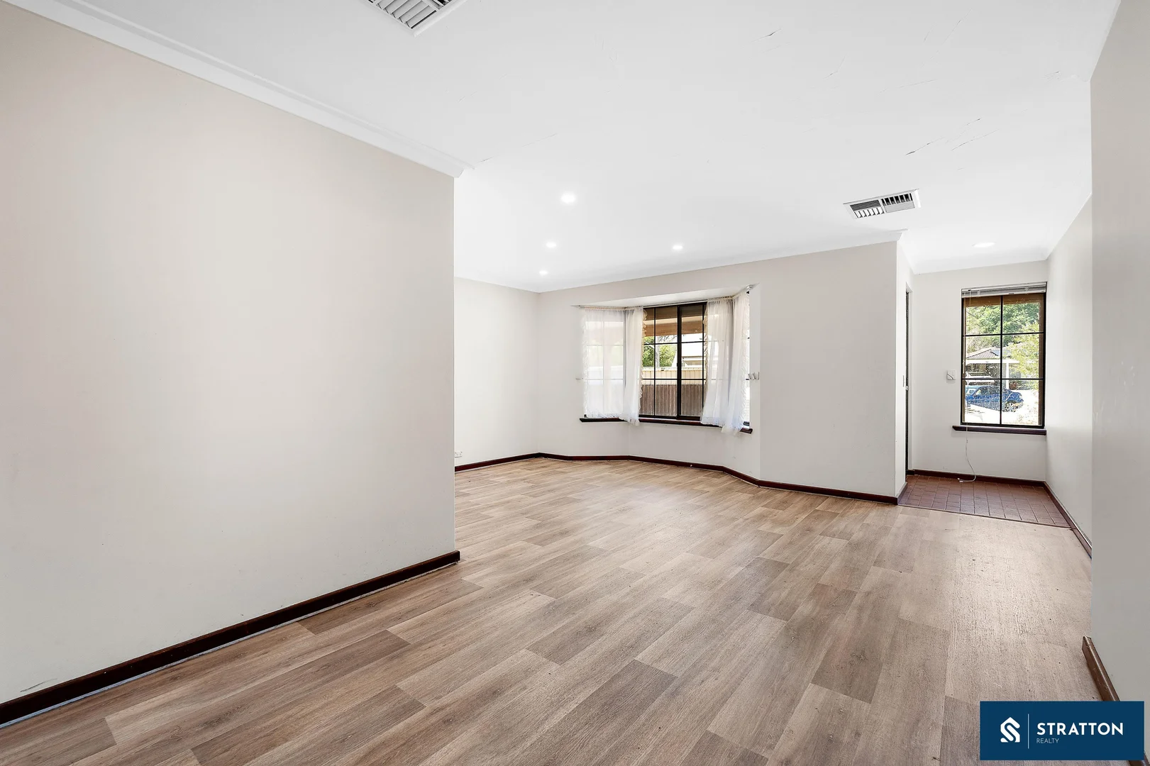 Additional image 8 of 16 Merlin Close, Camillo WA 6111