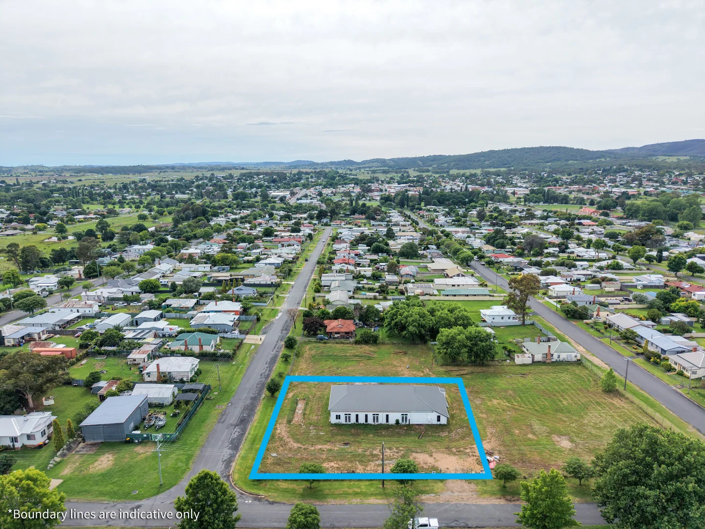 Additional image 3 of 30 Railway Avenue, Tenterfield NSW 2372
