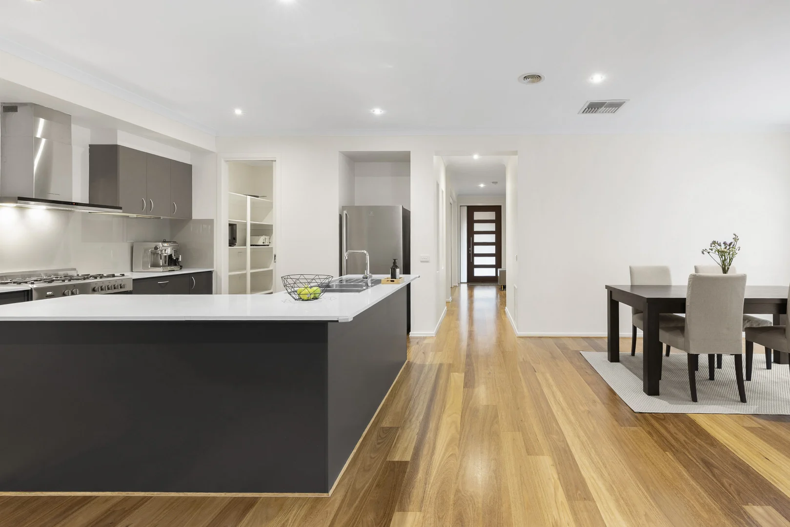 Additional image 11 of 98 Golf View Drive, Craigieburn VIC 3064