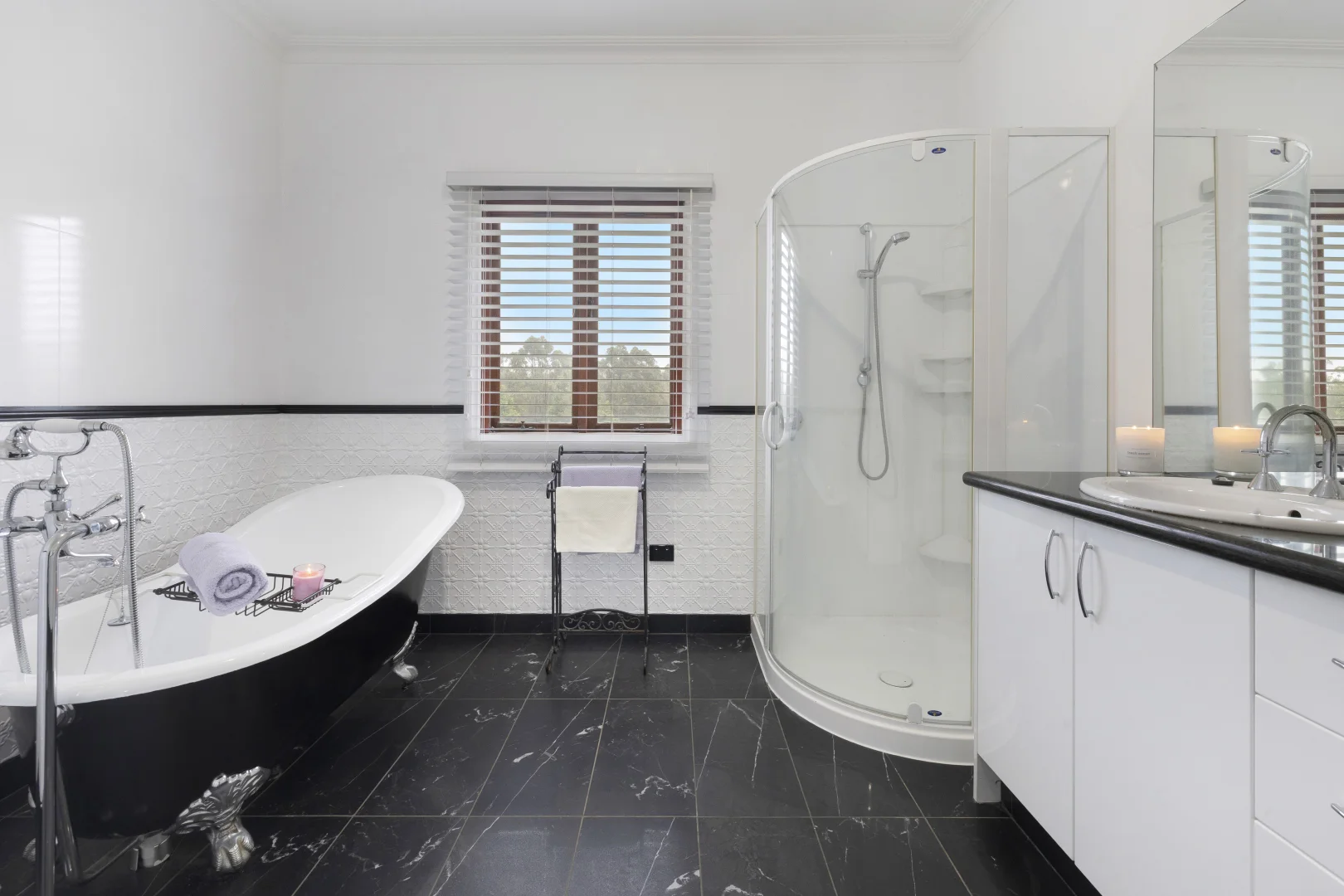 Additional image 20 of 4 Lakeview Close, Hidden Valley VIC 3756