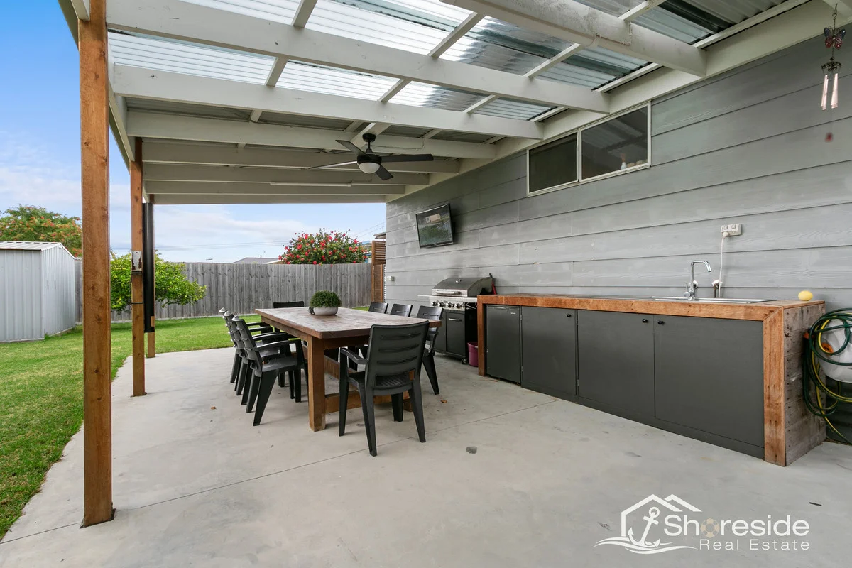 Additional image 16 of 3 Eastern Beach Road, Lakes Entrance VIC 3909