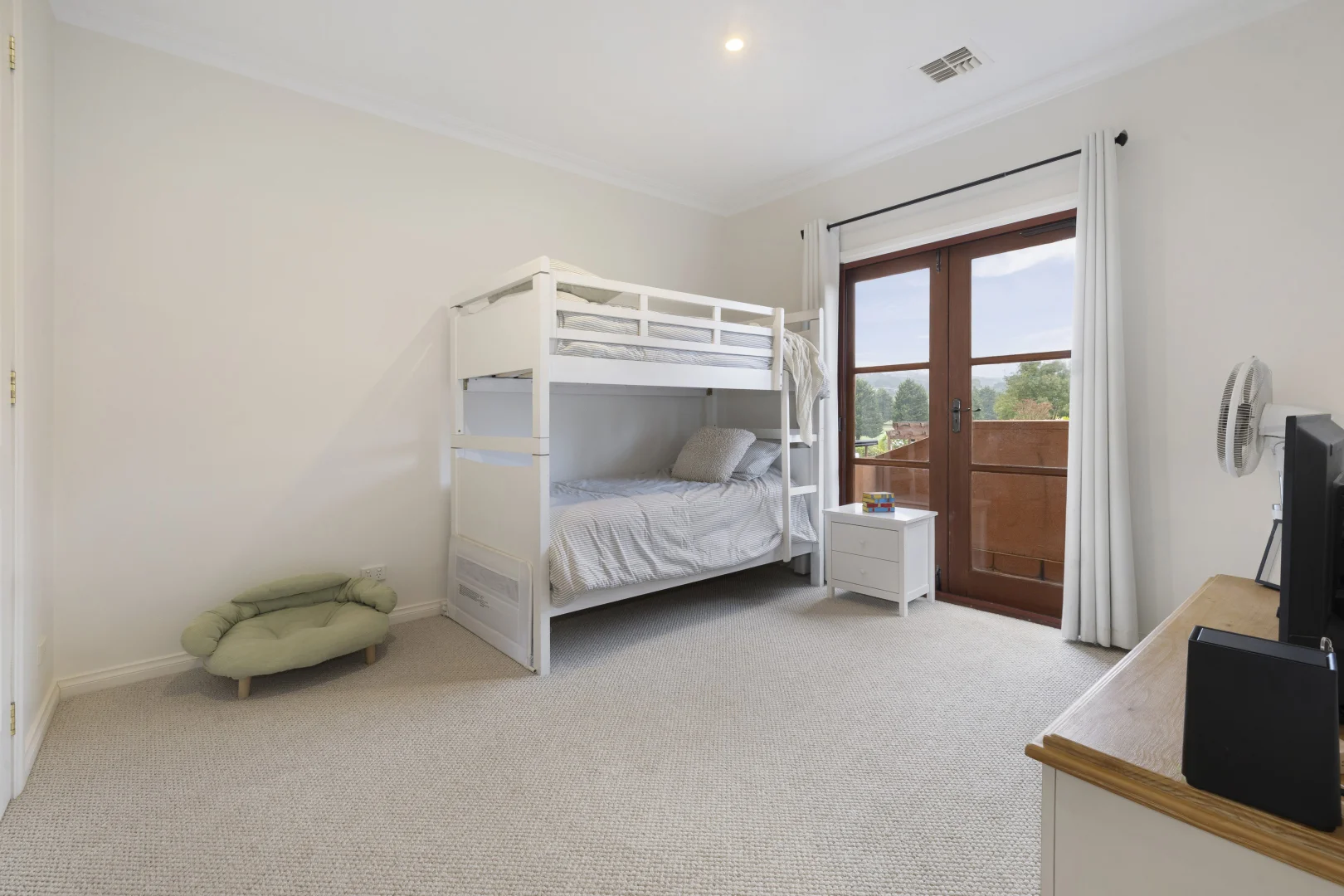 Additional image 22 of 4 Lakeview Close, Hidden Valley VIC 3756