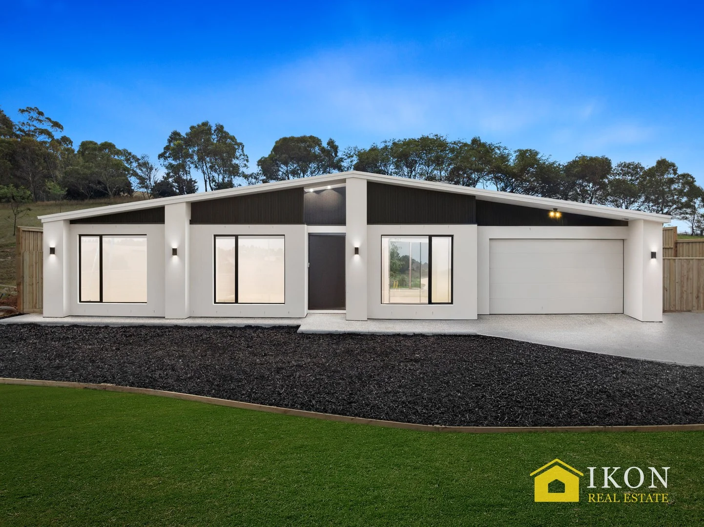 45 DAFFODIL CRESCENT, Wallan VIC 3756