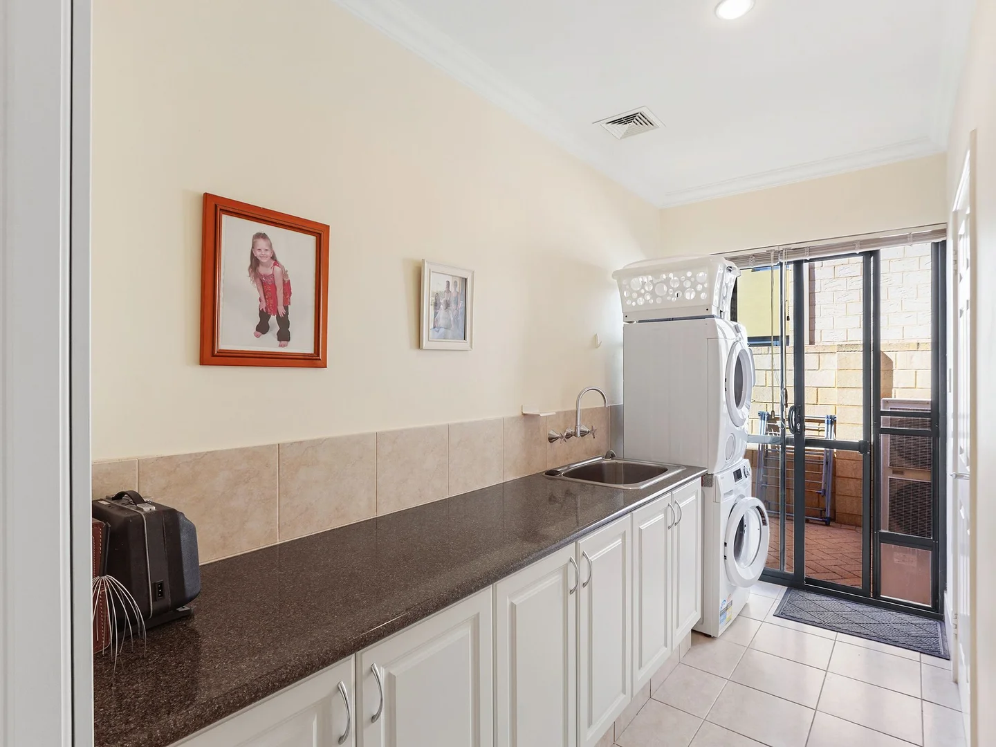 Additional image 19 of 29 Leisure Way, Halls Head WA 6210