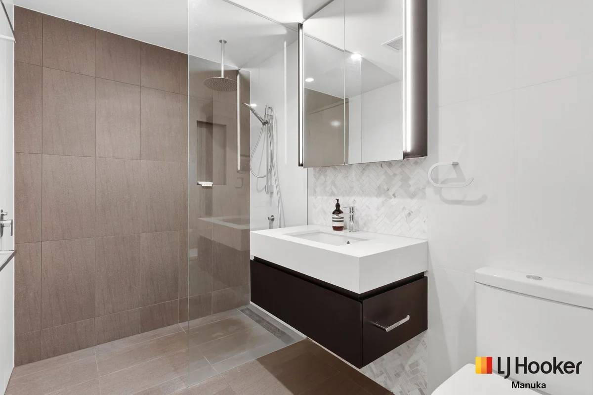 Additional image 10 of 30/7 State Circle, Forrest ACT 2603